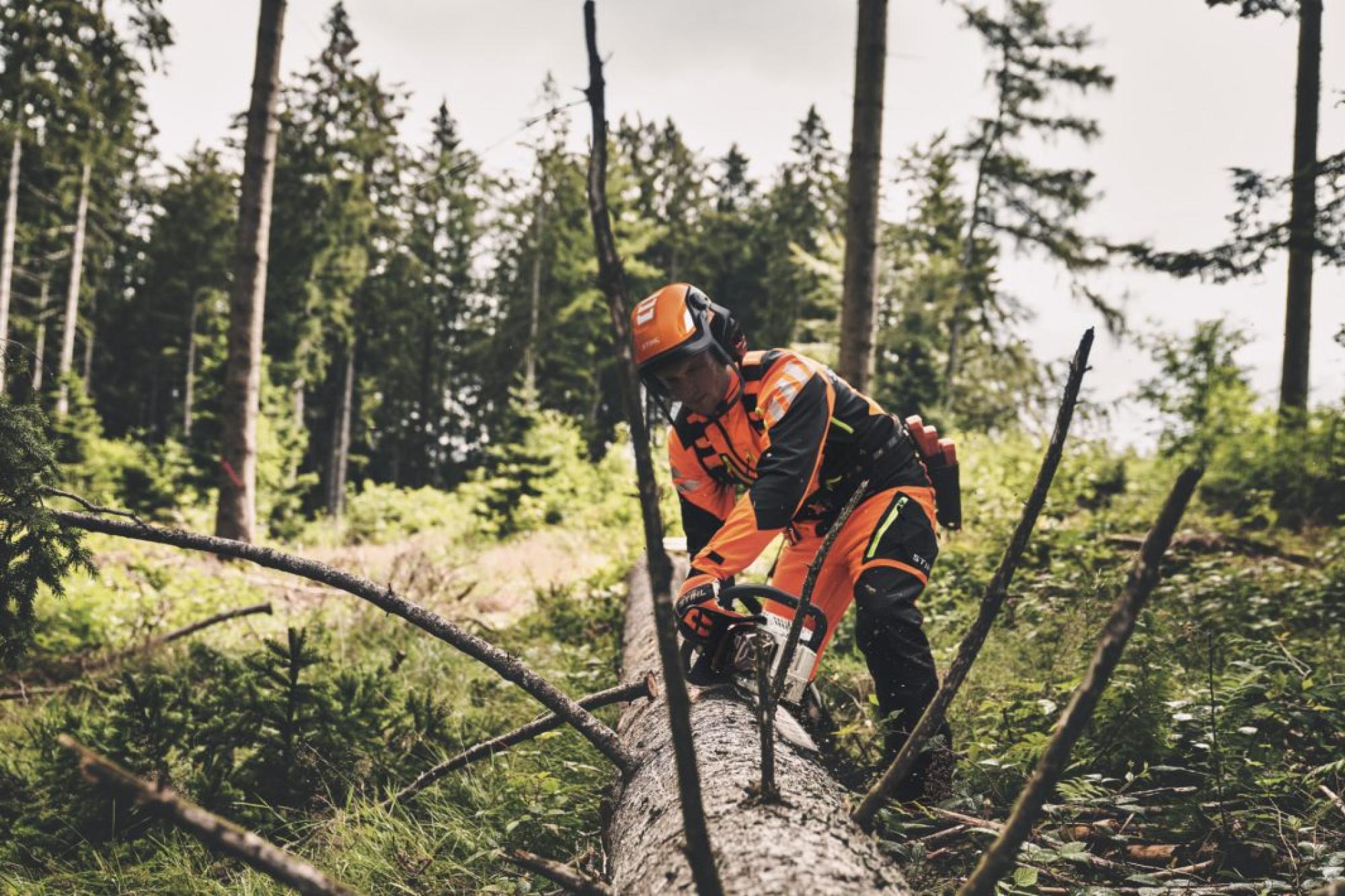 STIHL MS 400 C-M Benzinmotoros láncfűrész