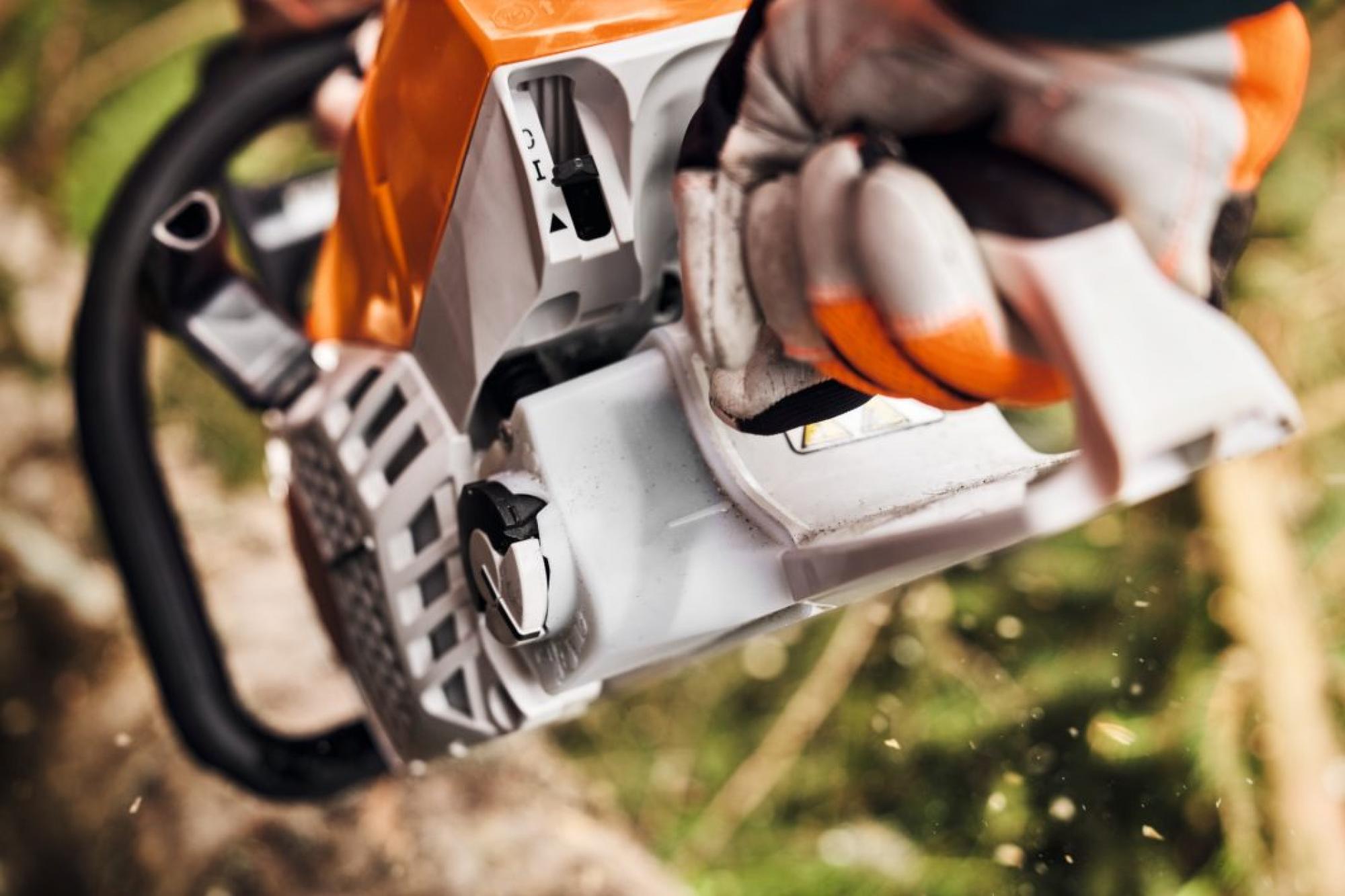 STIHL MS 400 C-M Benzinmotoros láncfűrész