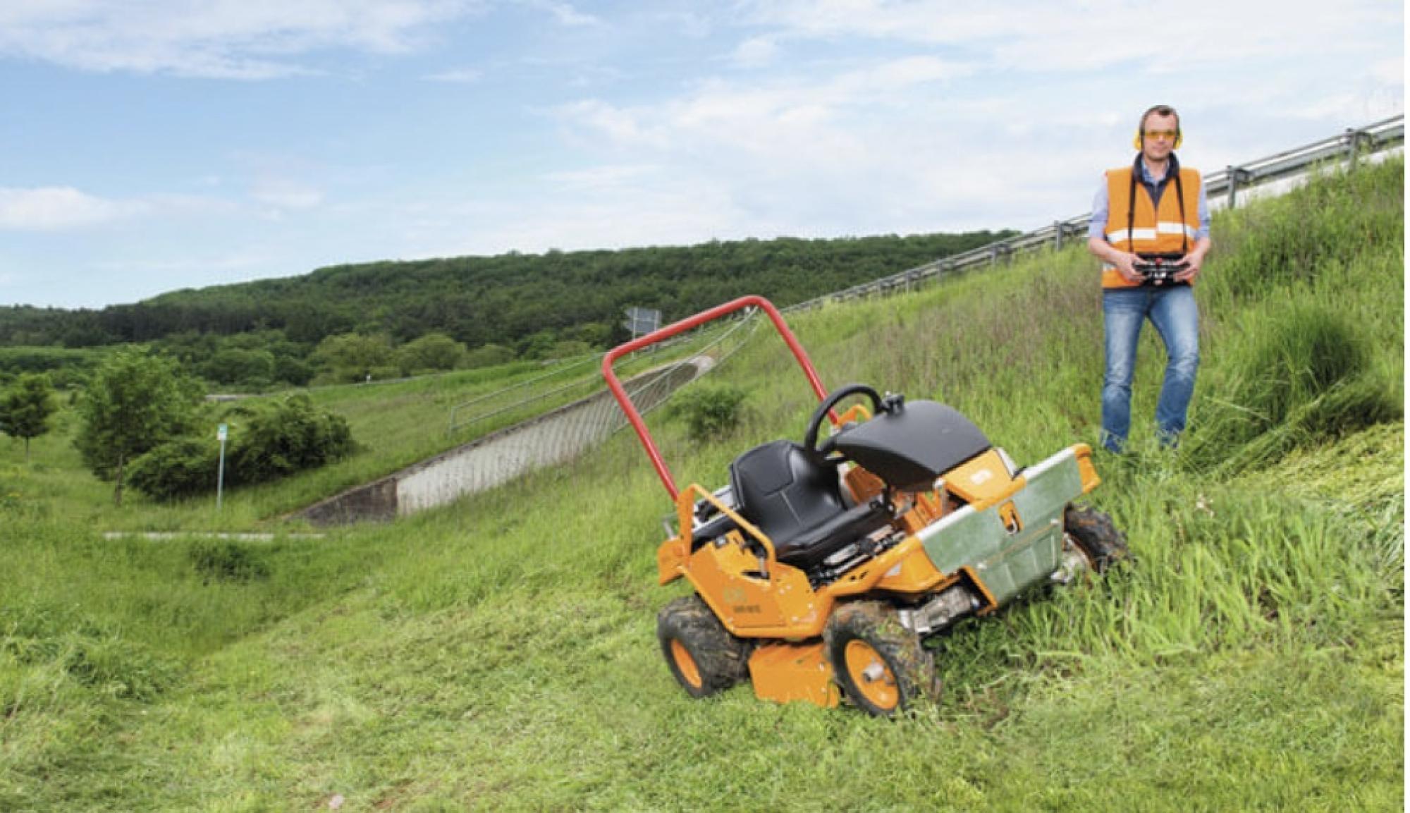 AS-Motor AS 940 Sherpa 4WD RC távirányítható, felülős magasgazvágó 